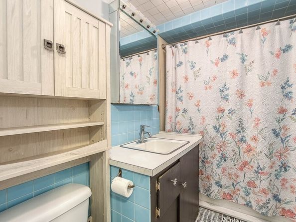 58 Jersey St, Dedham MA 02026