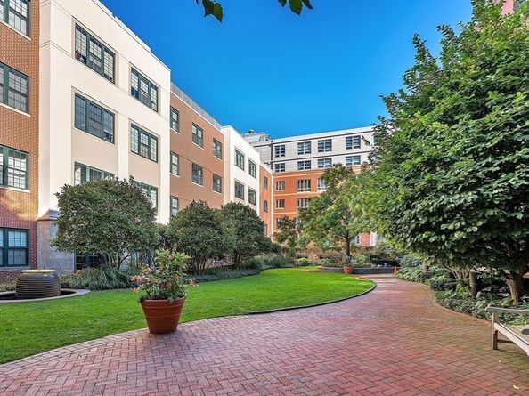 17 Otis St 602, Cambridge MA 02141