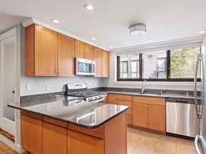 85 Brainerd Rd TH7, Boston MA 02134