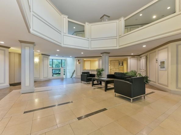 85 Brainerd Rd TH7, Boston MA 02134