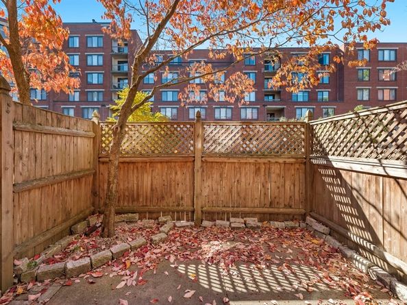 85 Brainerd Rd TH7, Boston MA 02134