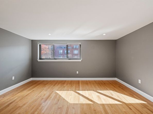 85 Brainerd Rd TH7, Boston MA 02134