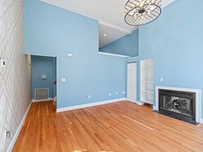 85 Brainerd Rd TH7, Boston MA 02134