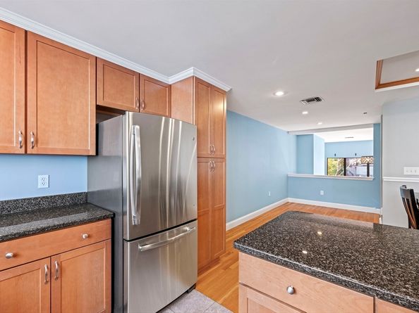 85 Brainerd Rd TH7, Boston MA 02134