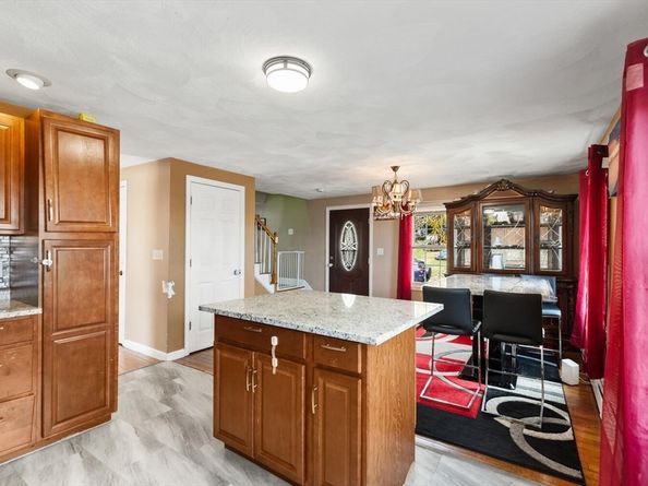 440 Essex St, Lynn MA 01902