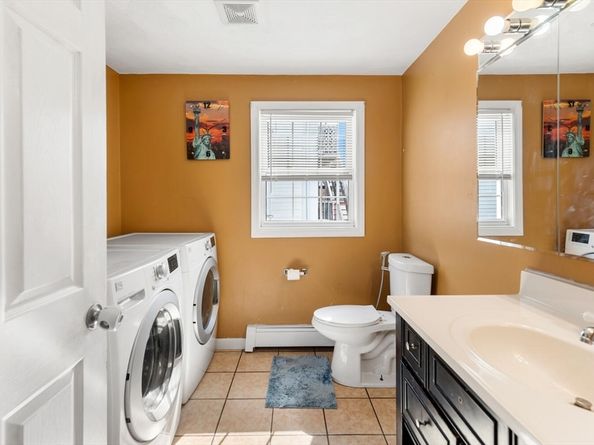 440 Essex St, Lynn MA 01902