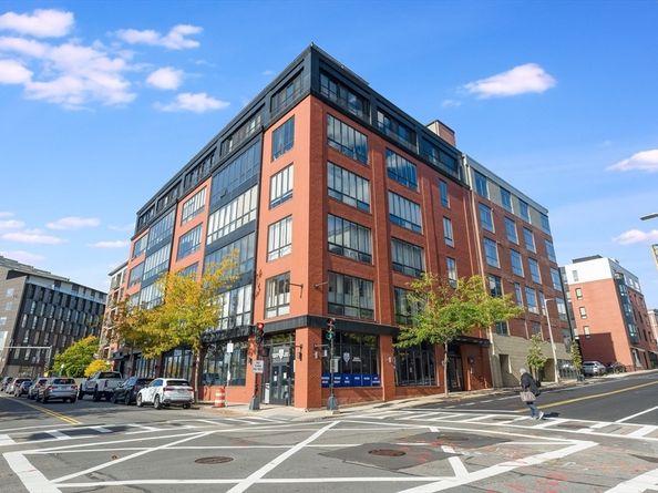 36 A St 5D, Boston MA 02127