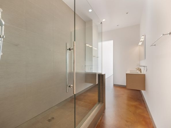 36 A St 5D, Boston MA 02127