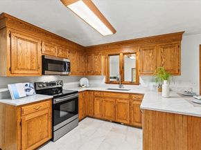 480 Sharpners Pond Road, North Andover MA 01845