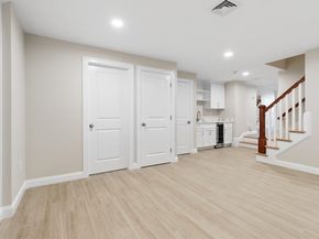 18 Robinson Rd, Lexington MA 02420