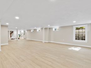 18 Robinson Rd, Lexington MA 02420