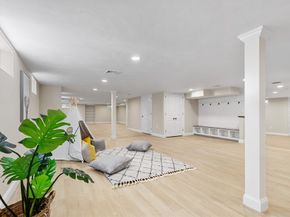 18 Robinson Rd, Lexington MA 02420