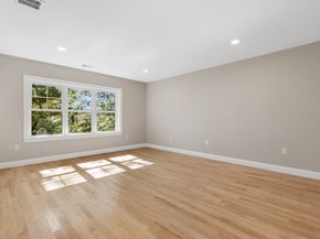 18 Robinson Rd, Lexington MA 02420