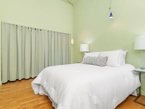 60 Glen Rd 101, Brookline MA 02445