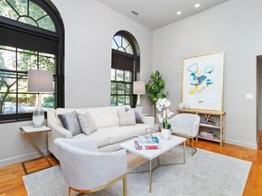 60 Glen Rd 101, Brookline MA 02445