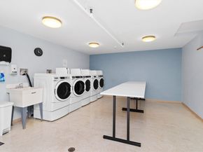 60 Glen Rd 101, Brookline MA 02445