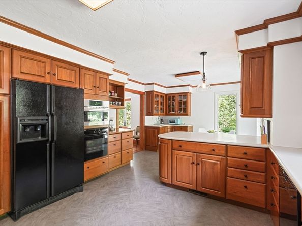 49 Birchwood Lane 49, Lincoln MA 01773