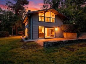 50 1st Parish Road, Scituate MA 02066