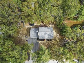 4 Gately Ave, Hudson MA 01749