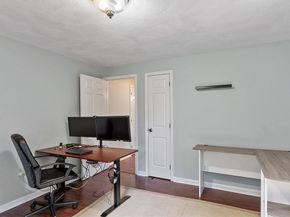 4 Gately Ave, Hudson MA 01749