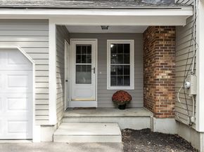 4 Gately Ave, Hudson MA 01749