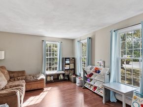 4 Gately Ave, Hudson MA 01749