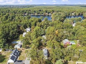 4 Gately Ave, Hudson MA 01749