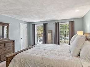4 Gately Ave, Hudson MA 01749