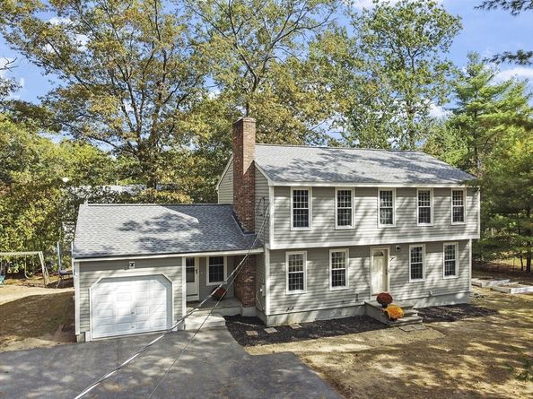 4 Gately Ave, Hudson MA 01749