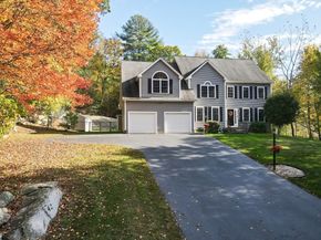 42 Shining Rock Dr, Northbridge MA 01534