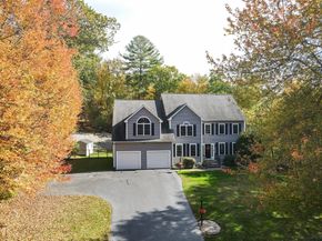 42 Shining Rock Dr, Northbridge MA 01534