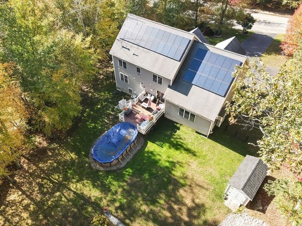 42 Shining Rock Dr, Northbridge MA 01534