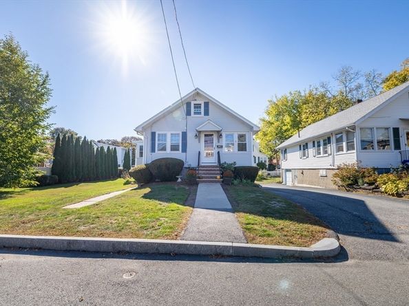 20 Oak Street, Stoneham MA 02180