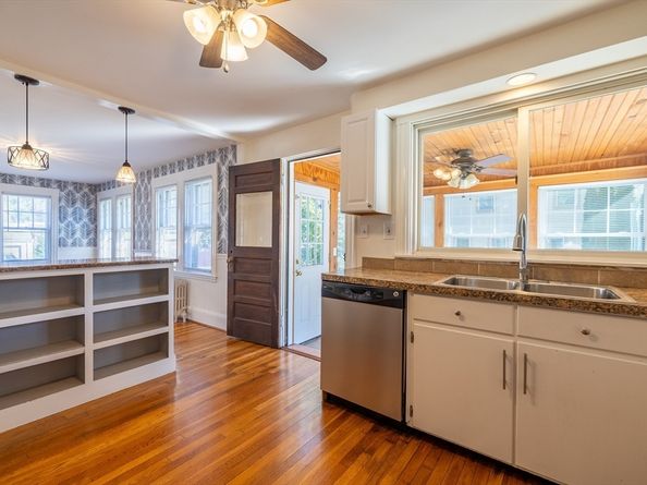 20 Oak Street, Stoneham MA 02180
