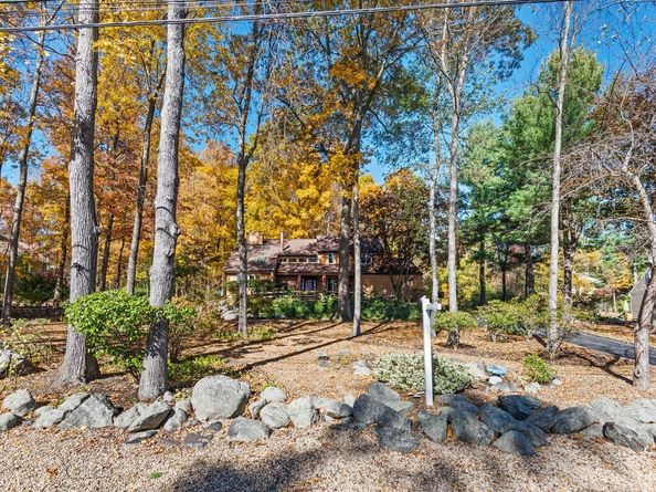 243 Spring Street, Shrewsbury MA 01545