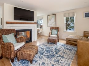 8 Pine St, Mattapoisett MA 02739