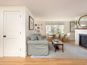 8 Pine St, Mattapoisett MA 02739