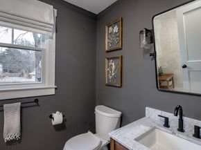 8 Pine St, Mattapoisett MA 02739