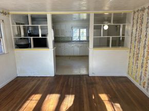 48 Burnett St, Melrose MA 02176