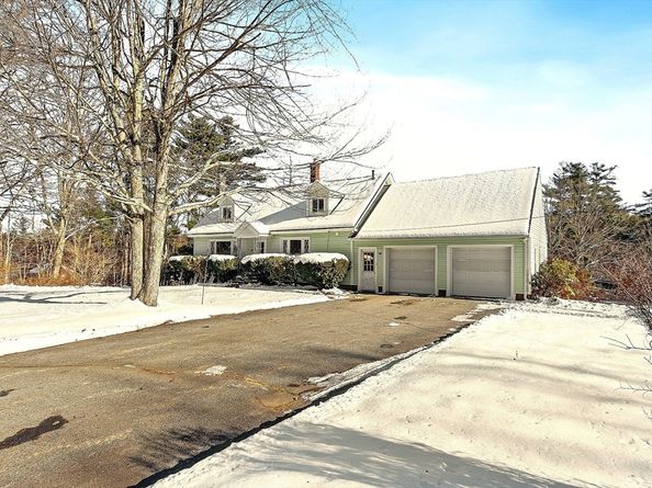 318 Lovewell St, Gardner MA 01440