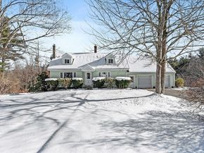 318 Lovewell St, Gardner MA 01440