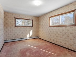 318 Lovewell St, Gardner MA 01440
