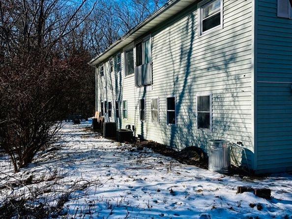 214-216 River Road E., Berlin MA 01503