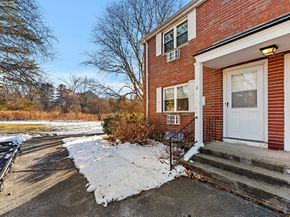 2 Kingston St 2, North Andover MA 01845