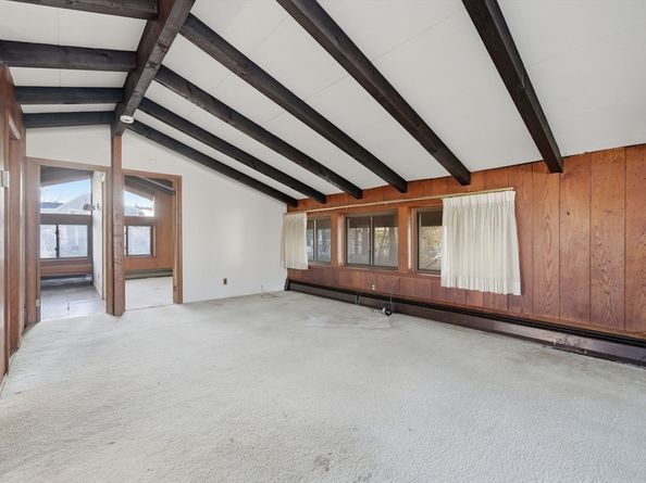 11 Hutchins Cir, Lynnfield MA 01940