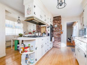 278 Main Street, Kingston MA 02364