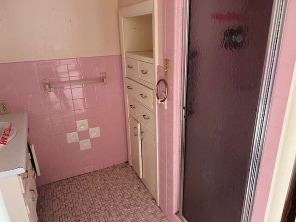 10 Oak Rd, Middleton MA 01949