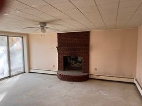 10 Oak Rd, Middleton MA 01949