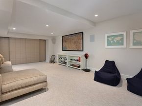 39 Worthington Rd, Brookline MA 02446