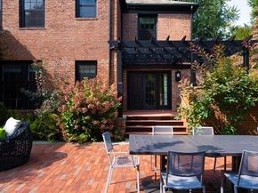 39 Worthington Rd, Brookline MA 02446